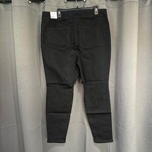 Lane Bryant High Rise Black Jegging